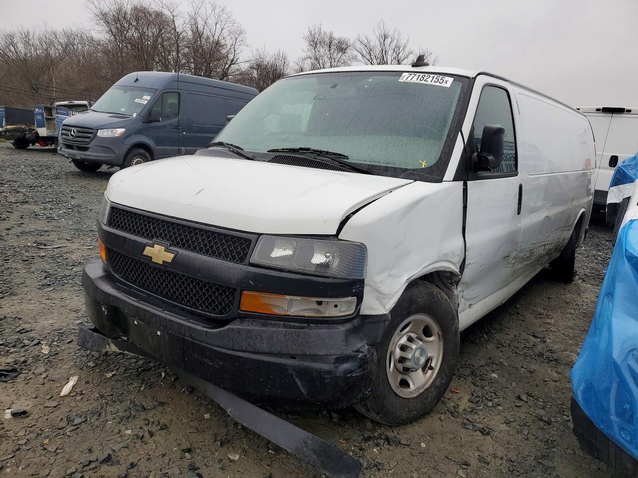 Salvage Chevrolet Express Image