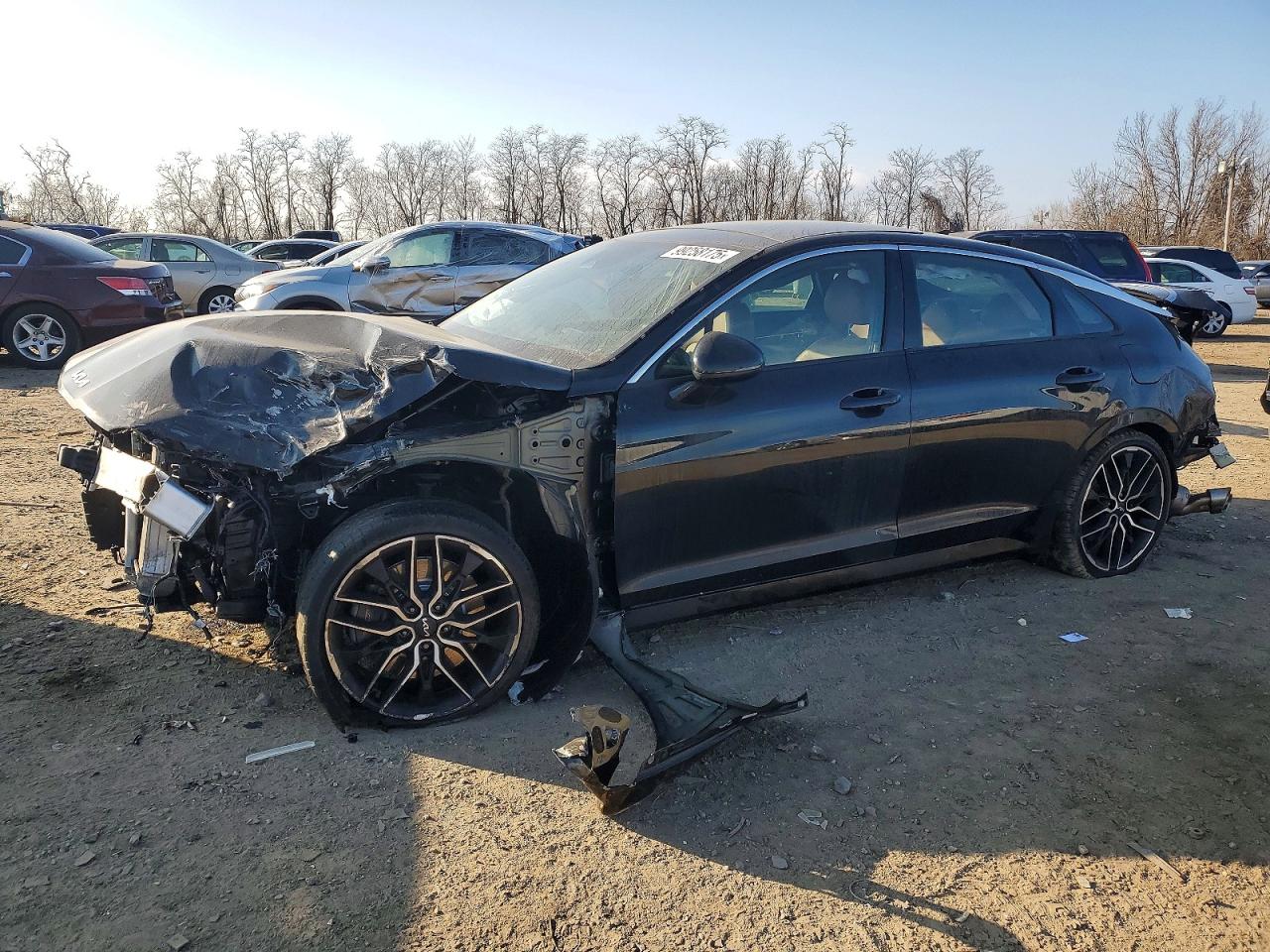 Salvage Kia K5 Image