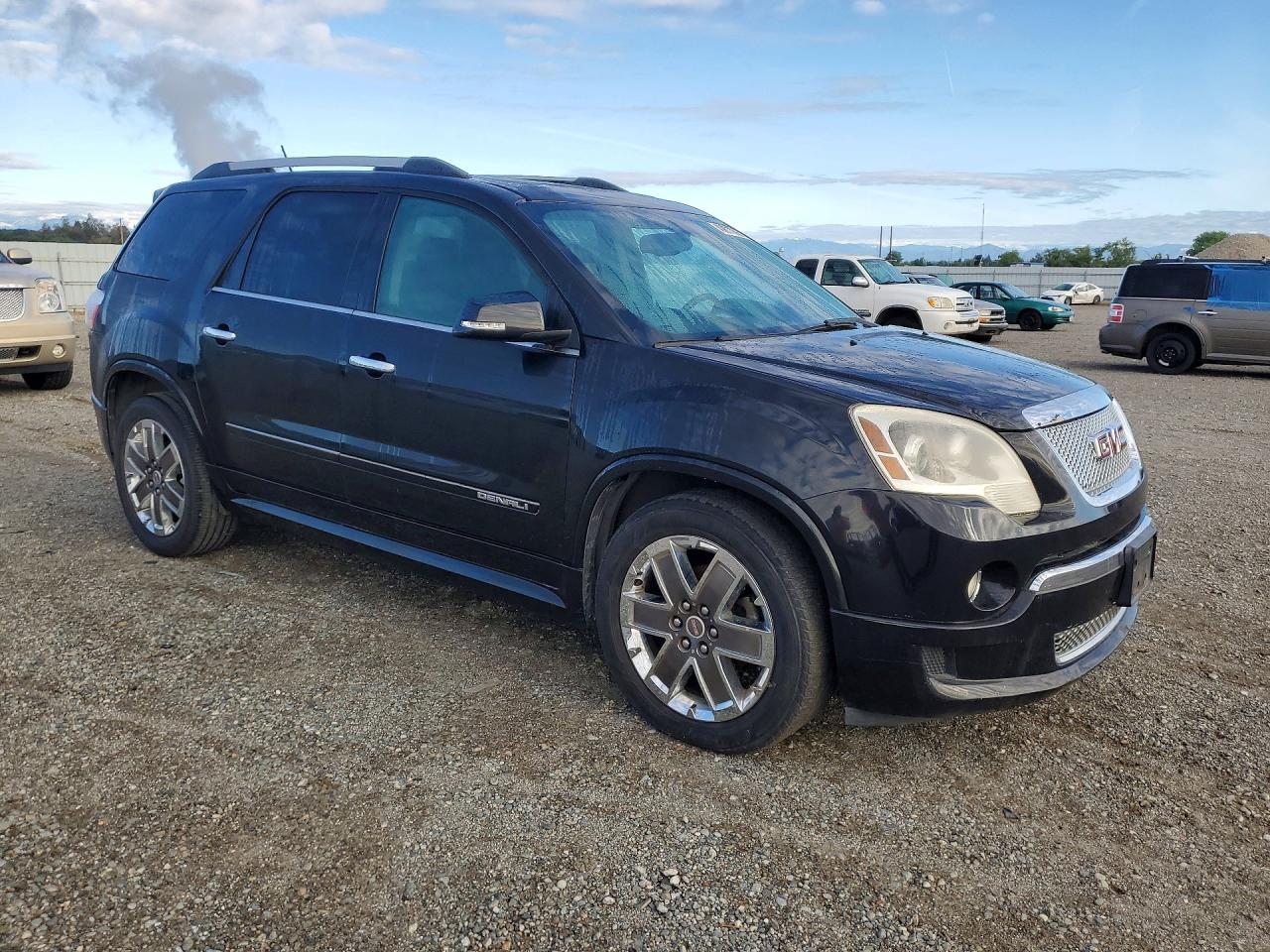 GMC Acadia Denali