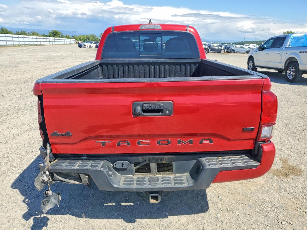 Toyota Tacoma Sr5 V6