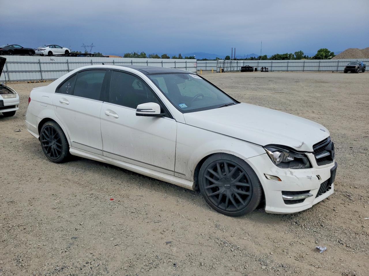 Mercedes-Benz C-Class 300 4matic