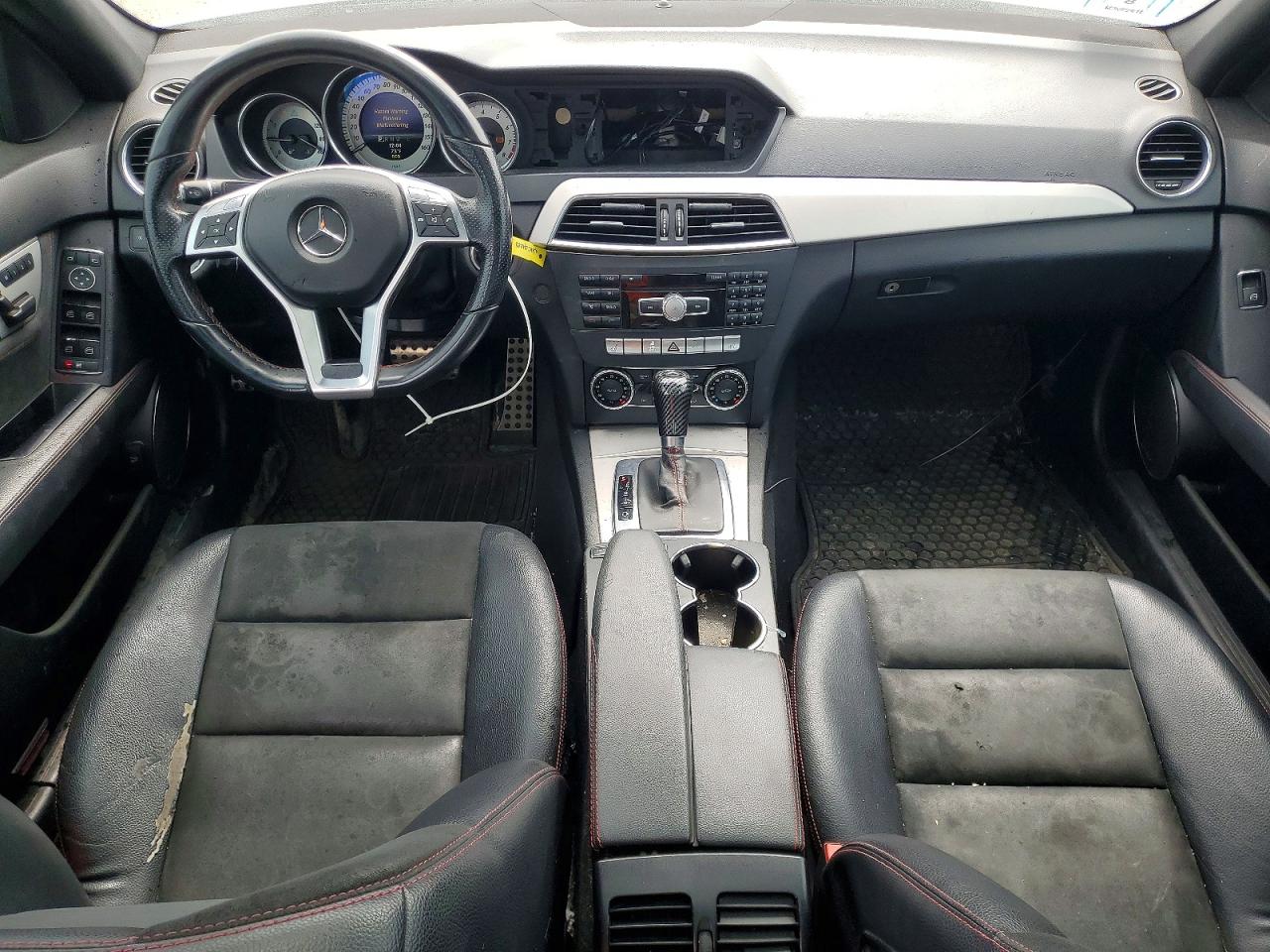 Mercedes-Benz C-Class 300 4matic