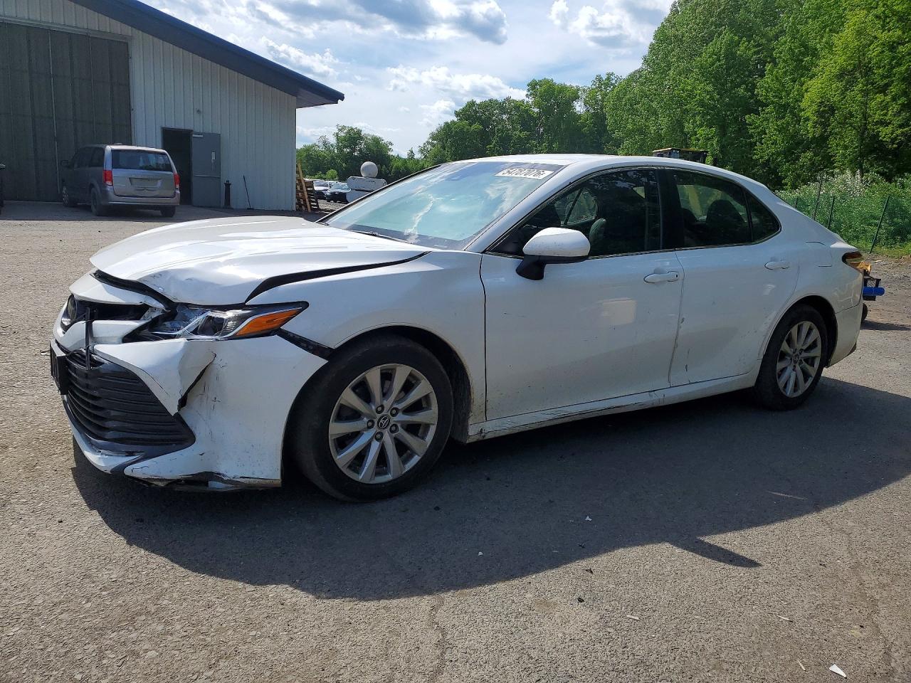 Salvage Toyota Camry Image