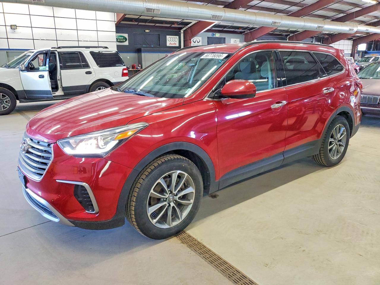 Salvage Hyundai SANTA FE Image