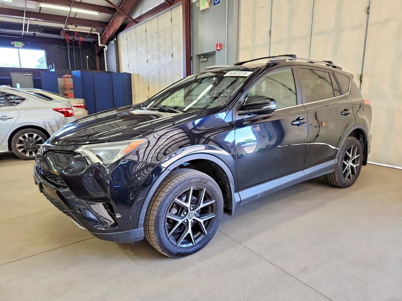 Salvage Toyota RAV4 Image