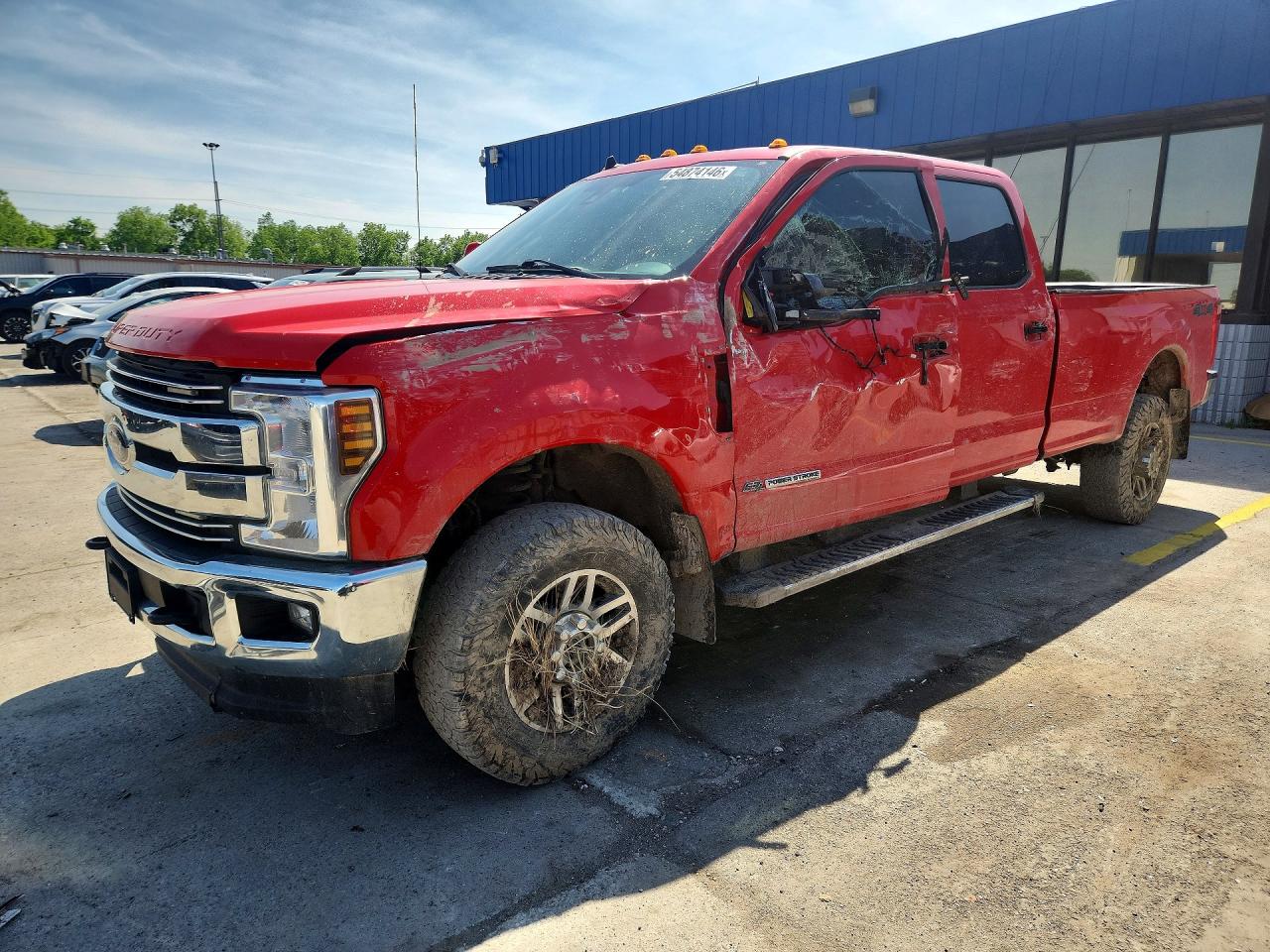 Salvage Ford F-350 Image