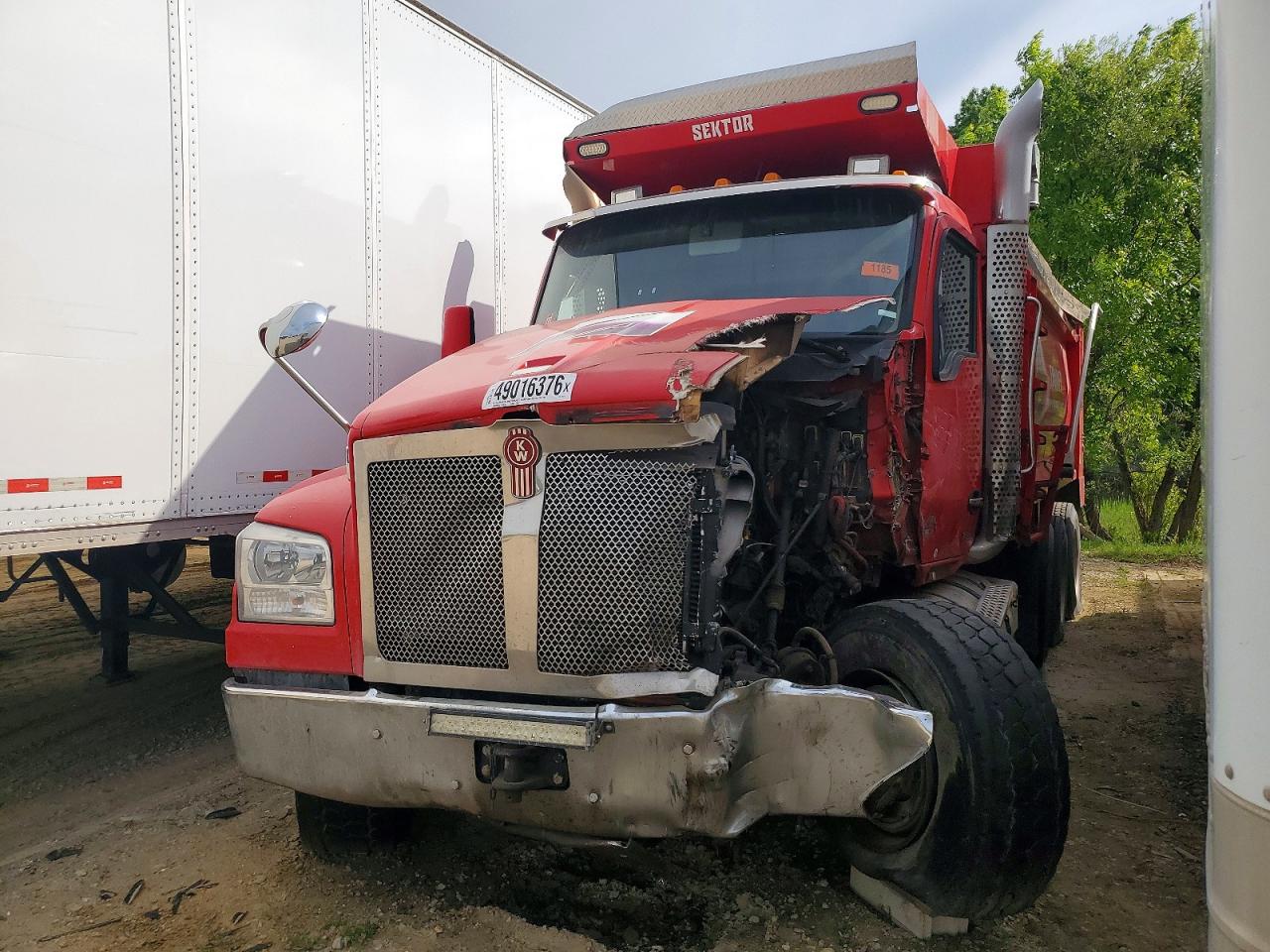 Kenworth T880