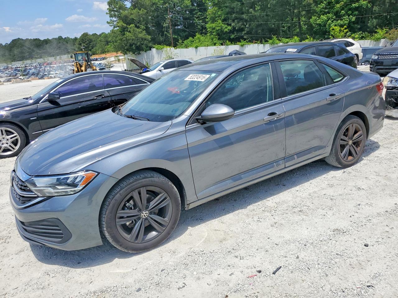 Salvage Volkswagen Jetta Image