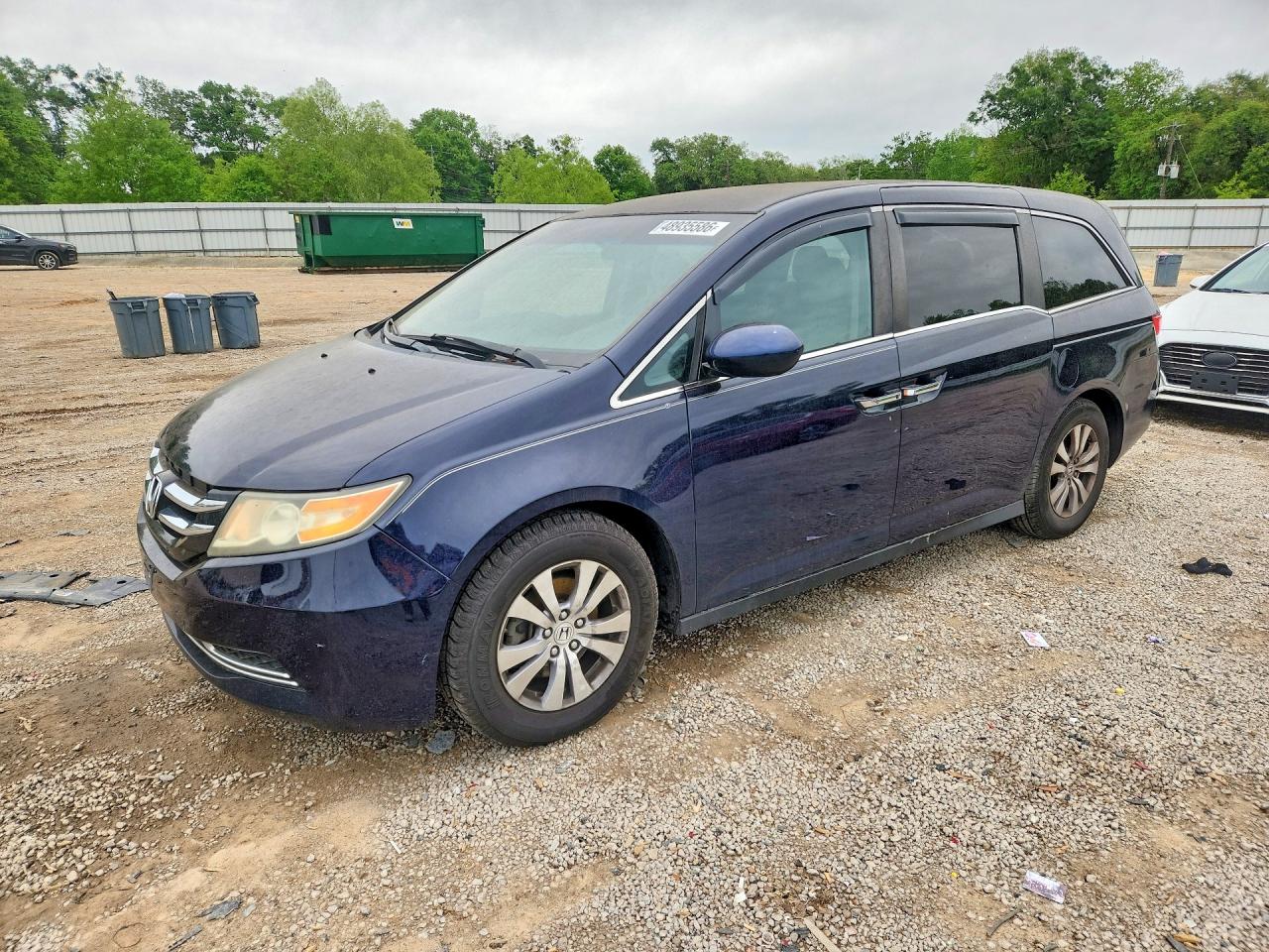 Salvage Honda Odyssey Image