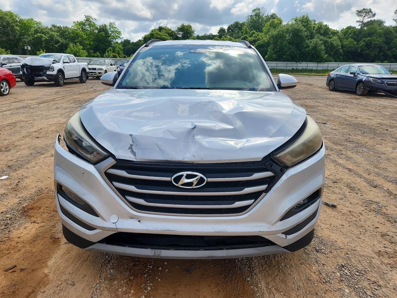 Hyundai TUCSON Sel Plus