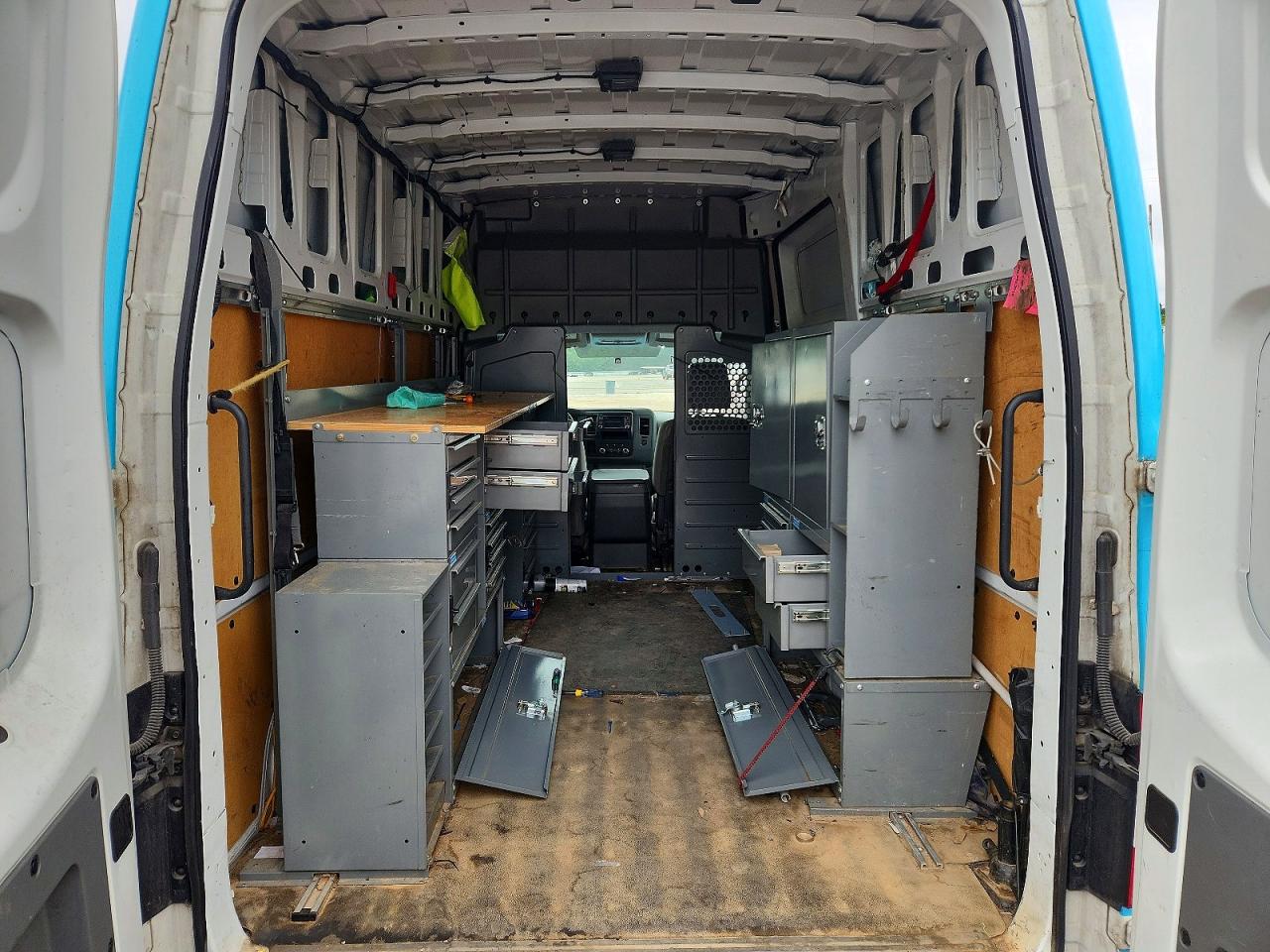 Nissan Nv 2500 Hd Sv