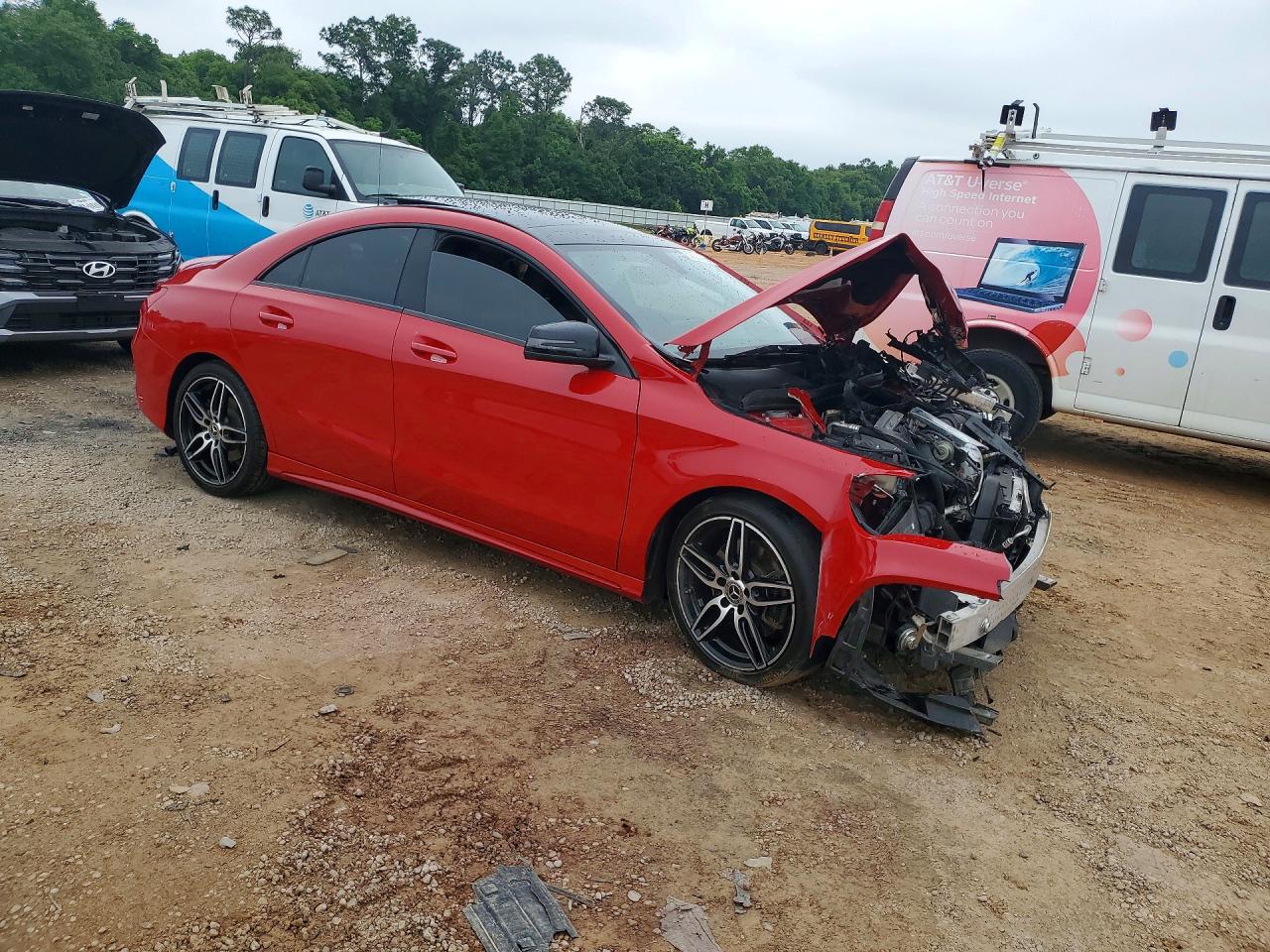 Mercedes-Benz Cla-class 250