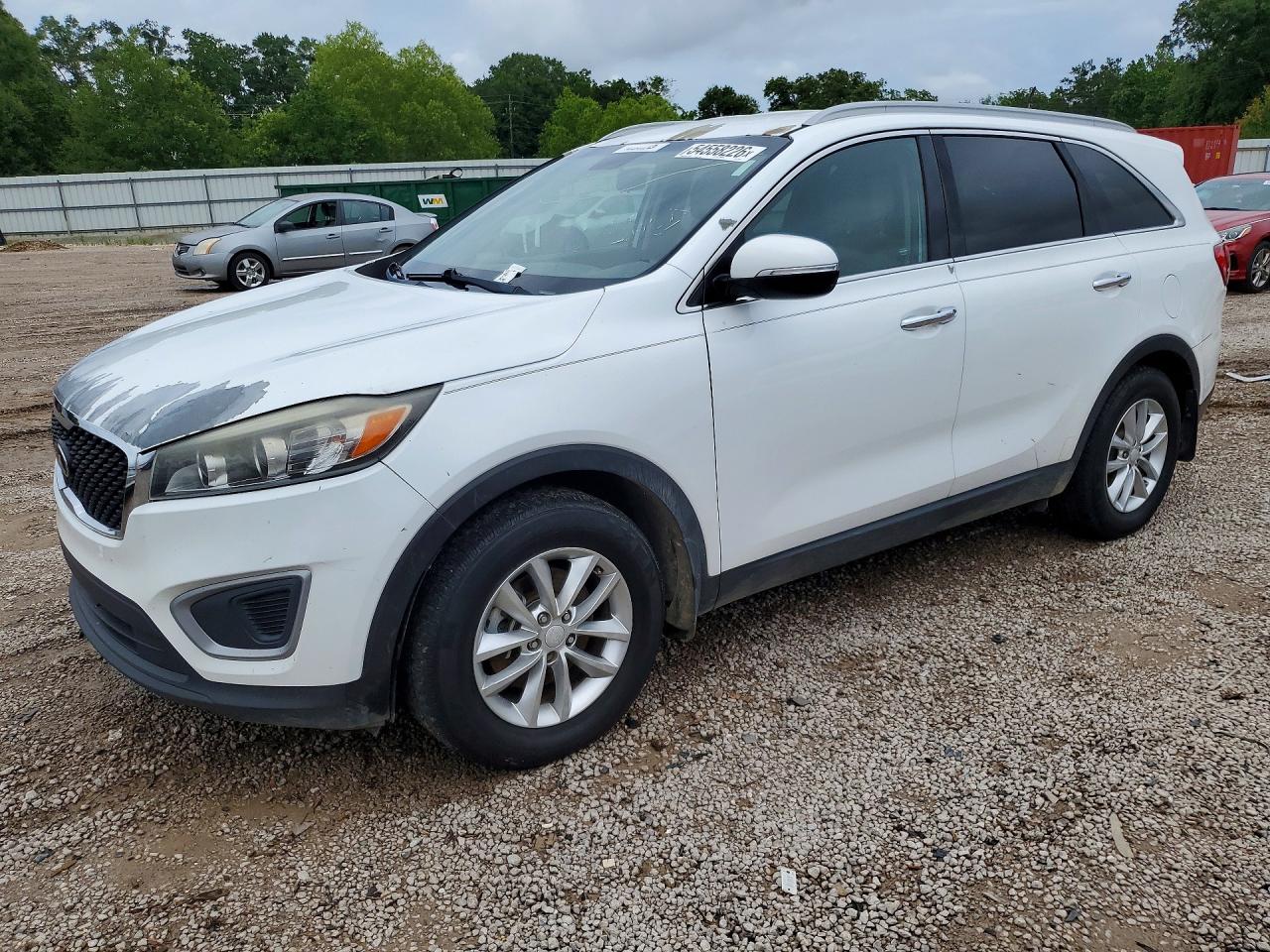 Salvage Kia Sorento Image