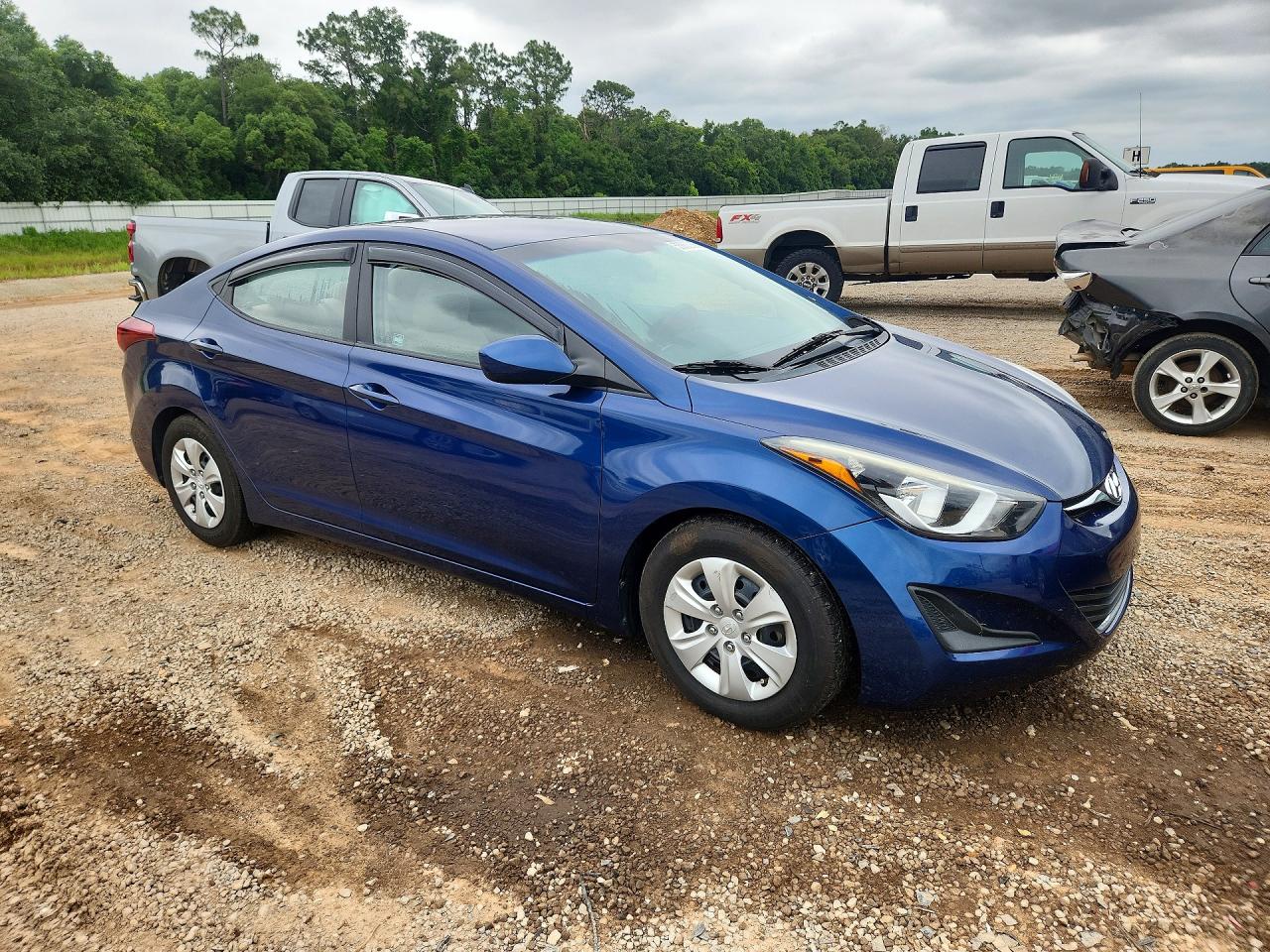 Hyundai ELANTRA Se