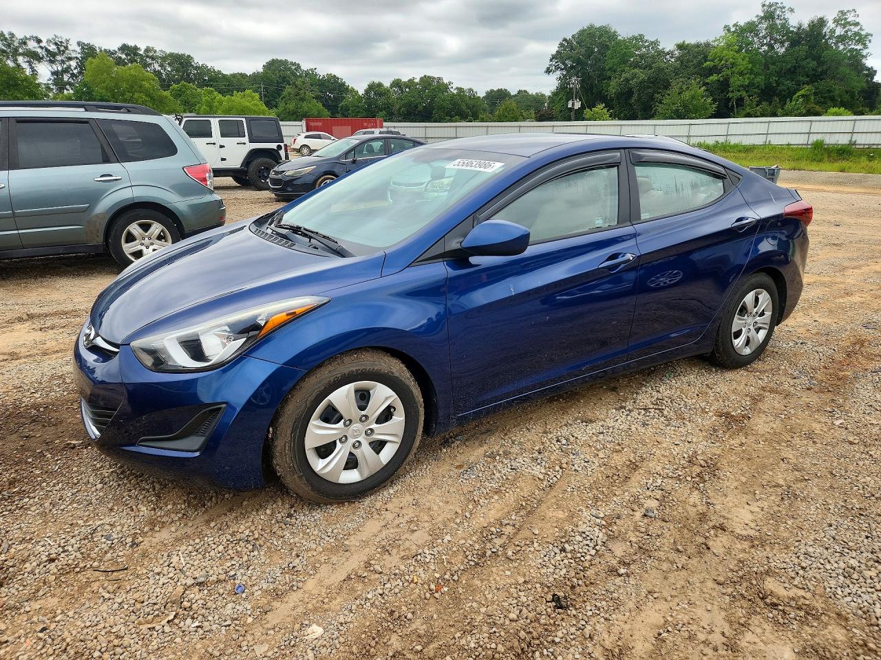 Salvage Hyundai ELANTRA Image