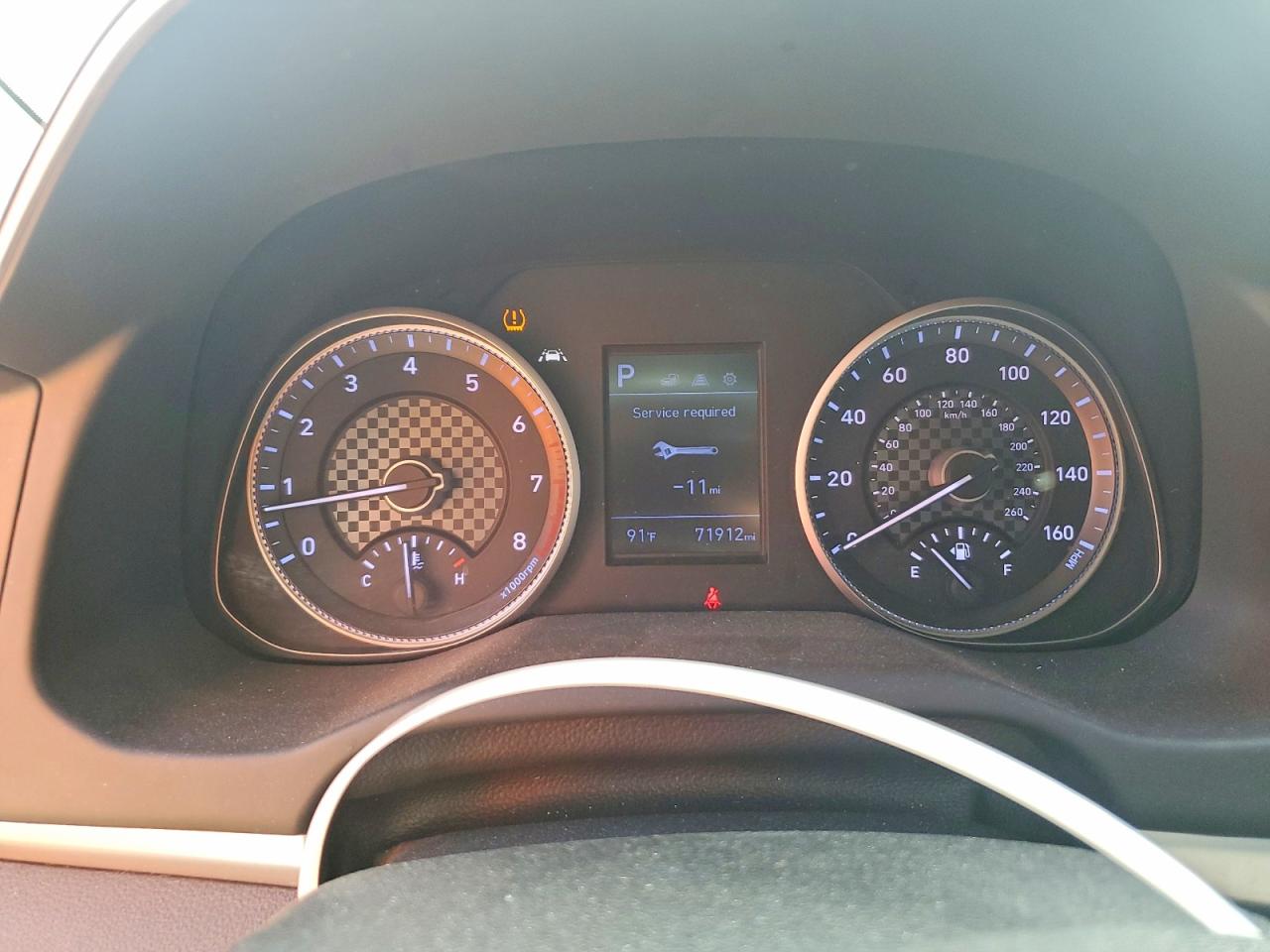 Hyundai ELANTRA Sel