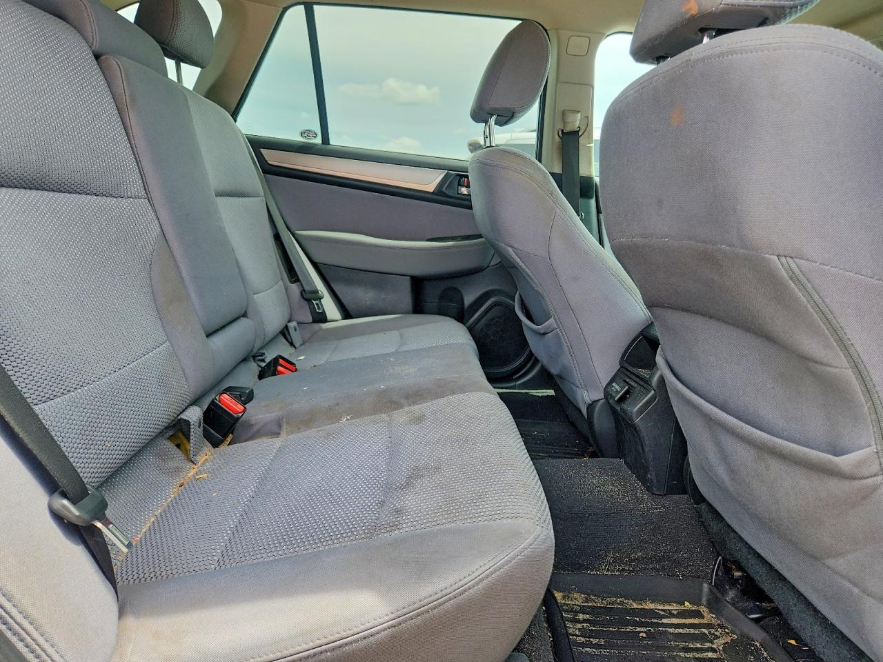 Subaru Outback 2.5i Premium