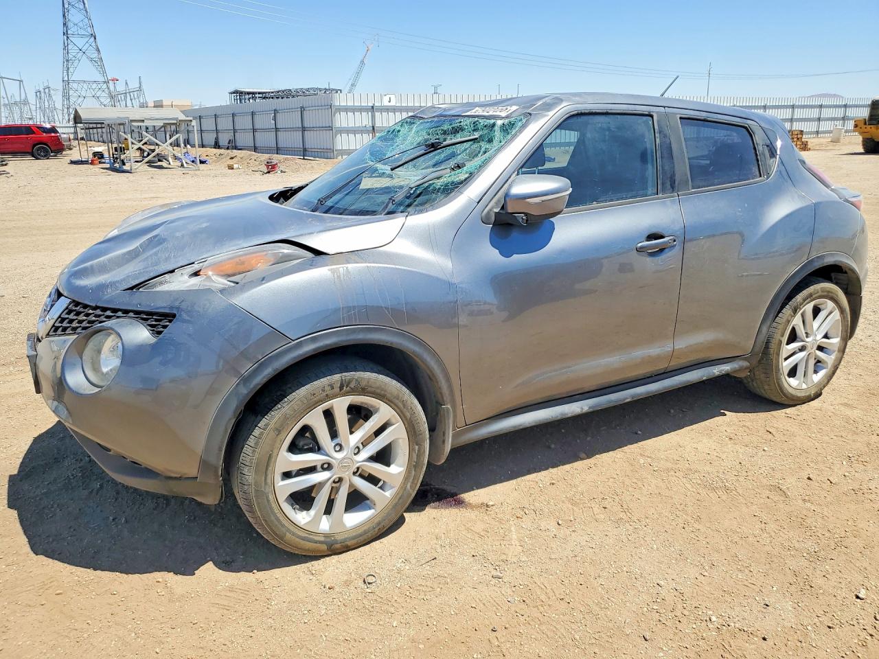 Salvage Nissan JUKE Image