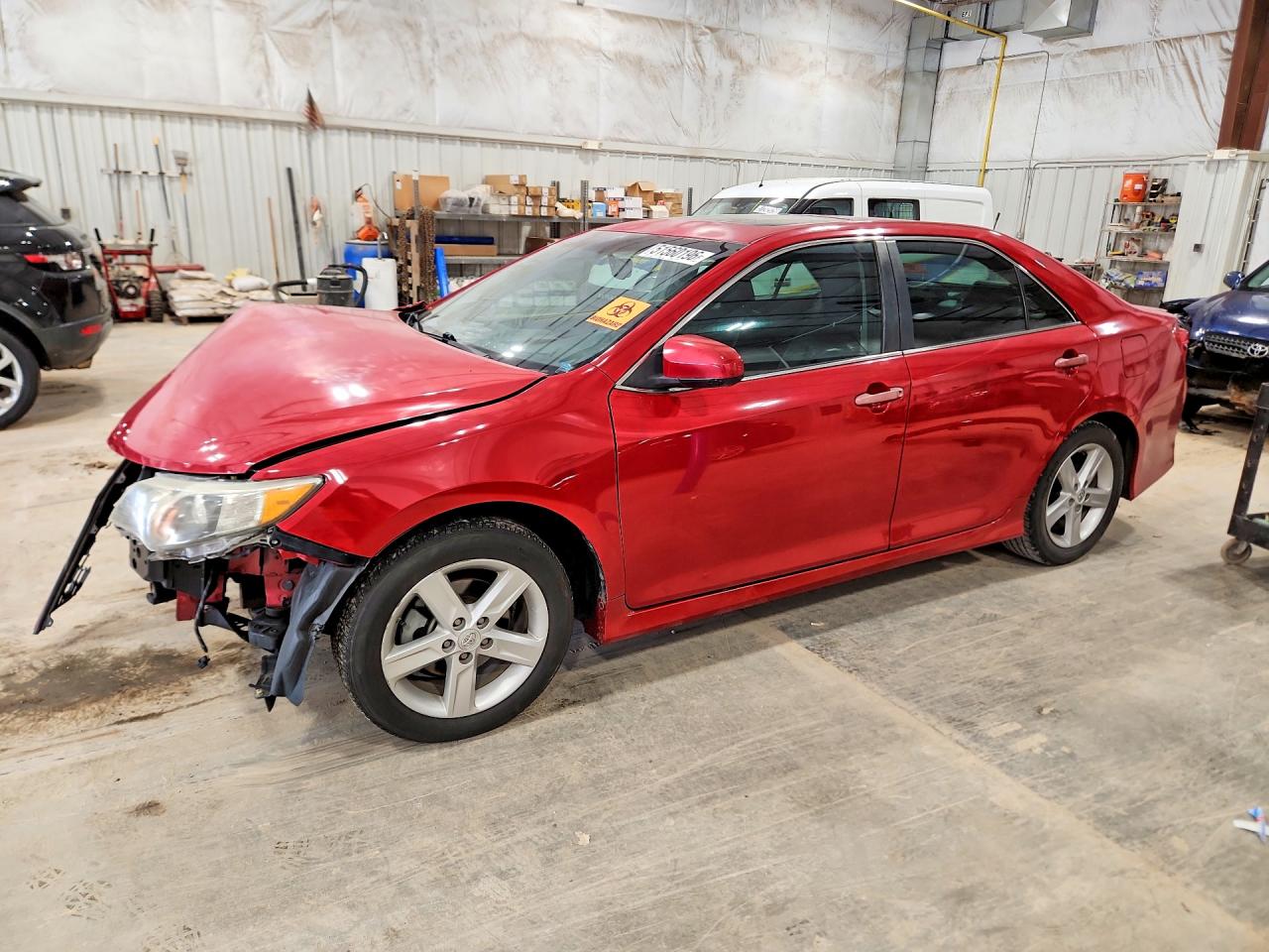 Salvage Toyota Camry Image