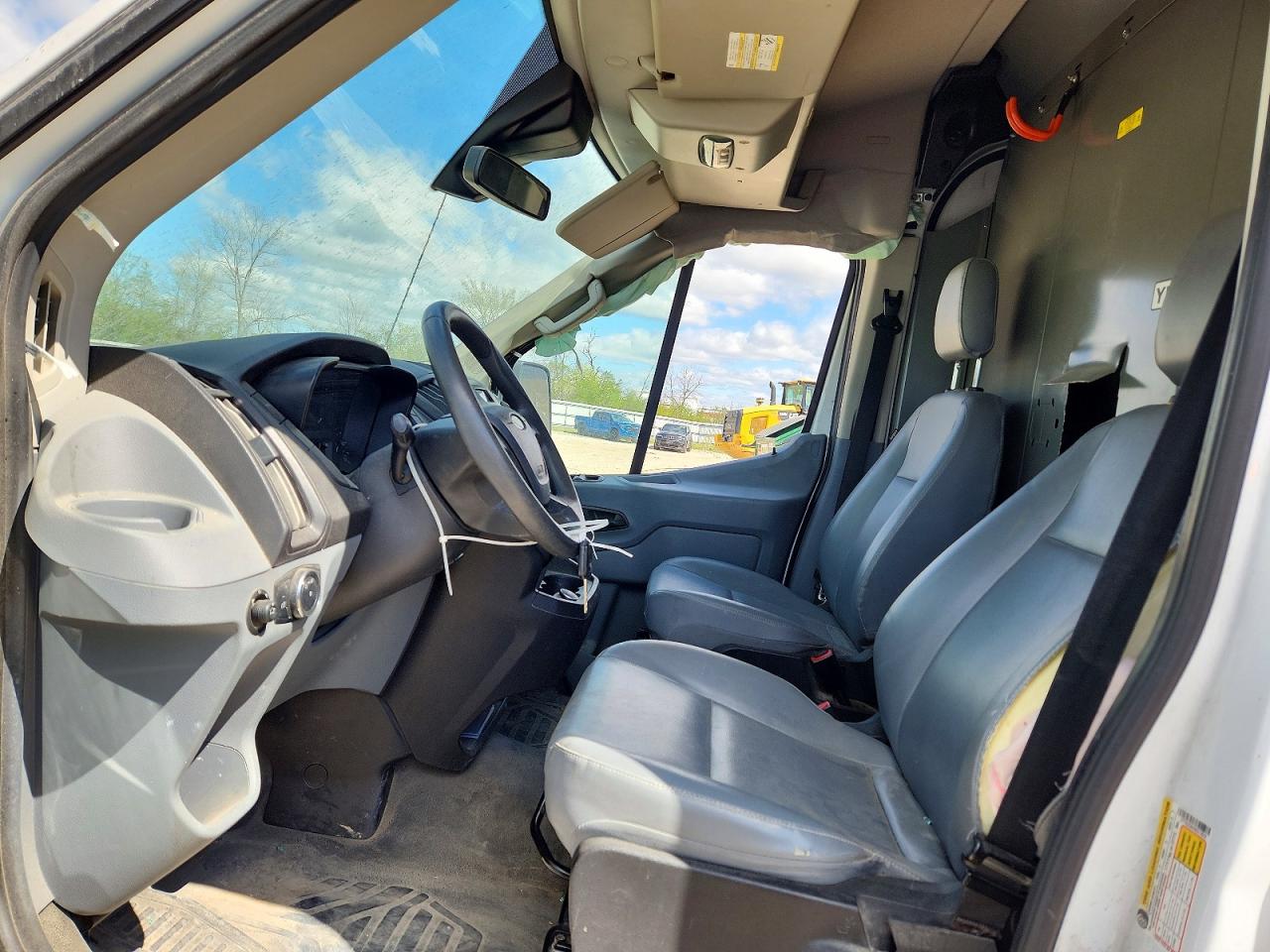 Ford Transit T-250