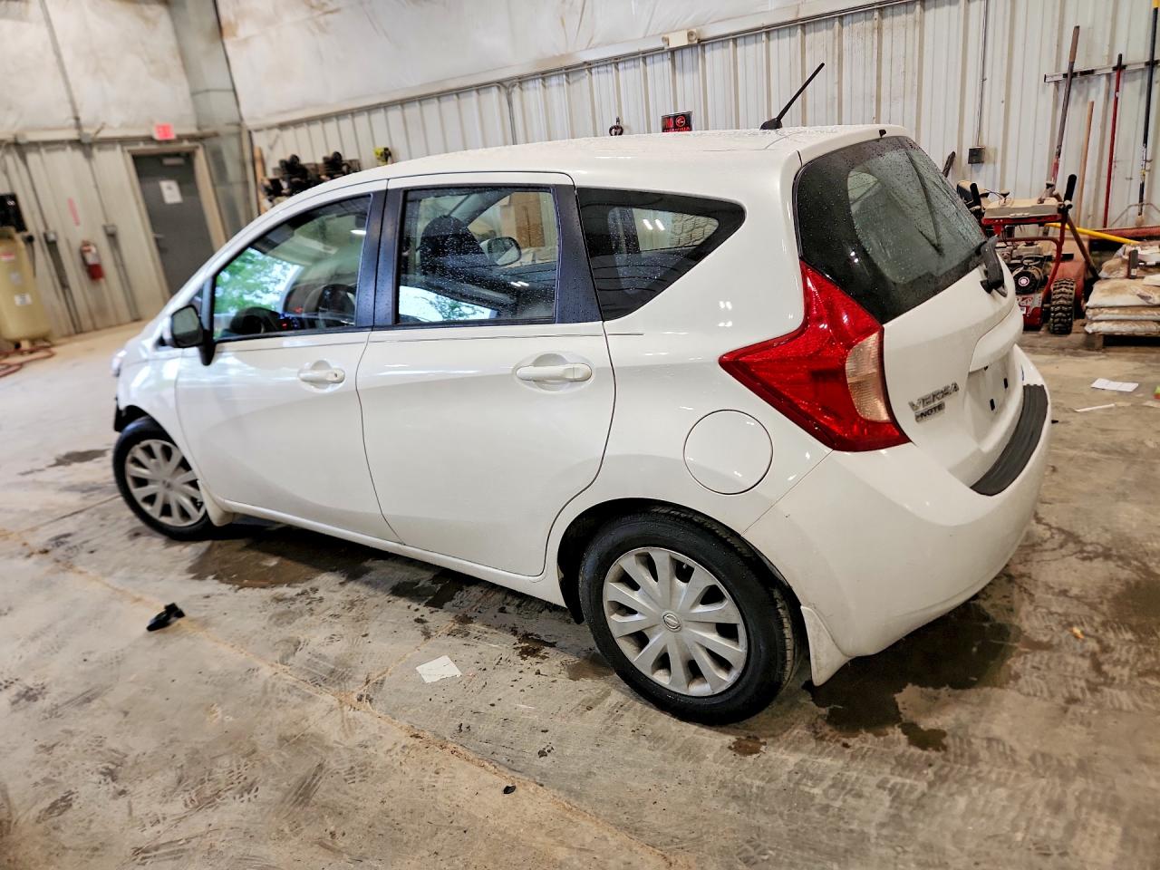 Nissan Versa Sv