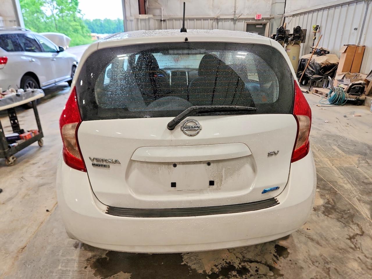 Nissan Versa Sv