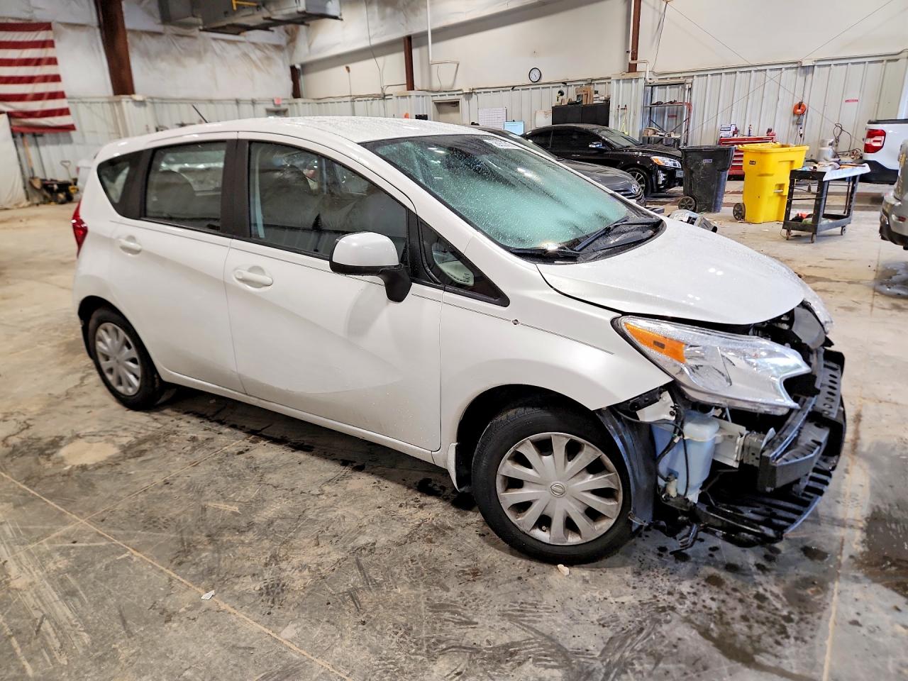 Nissan Versa Sv