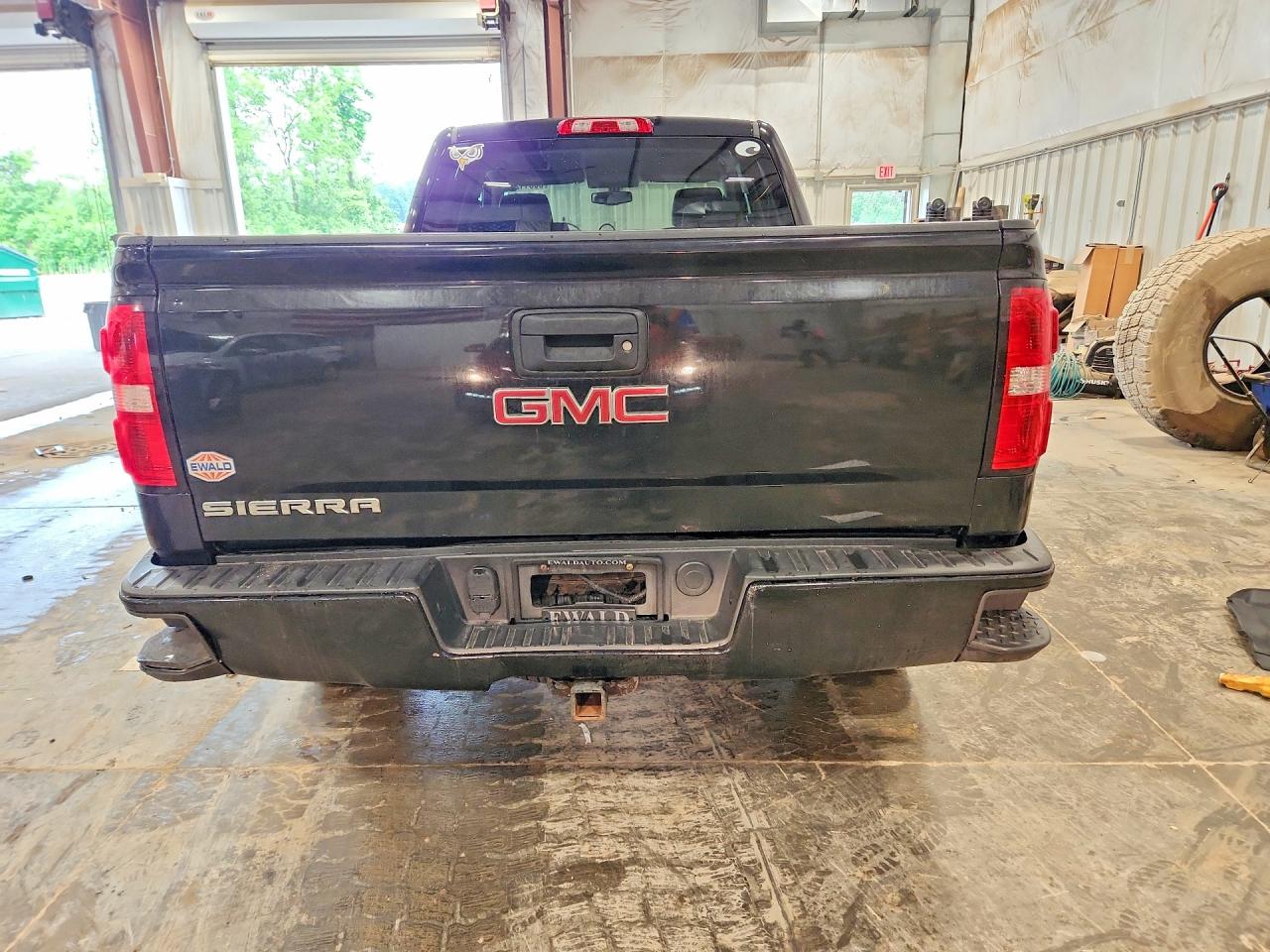 GMC Sierra