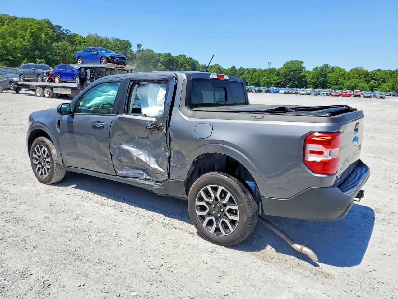 Ford Maverick Lariat