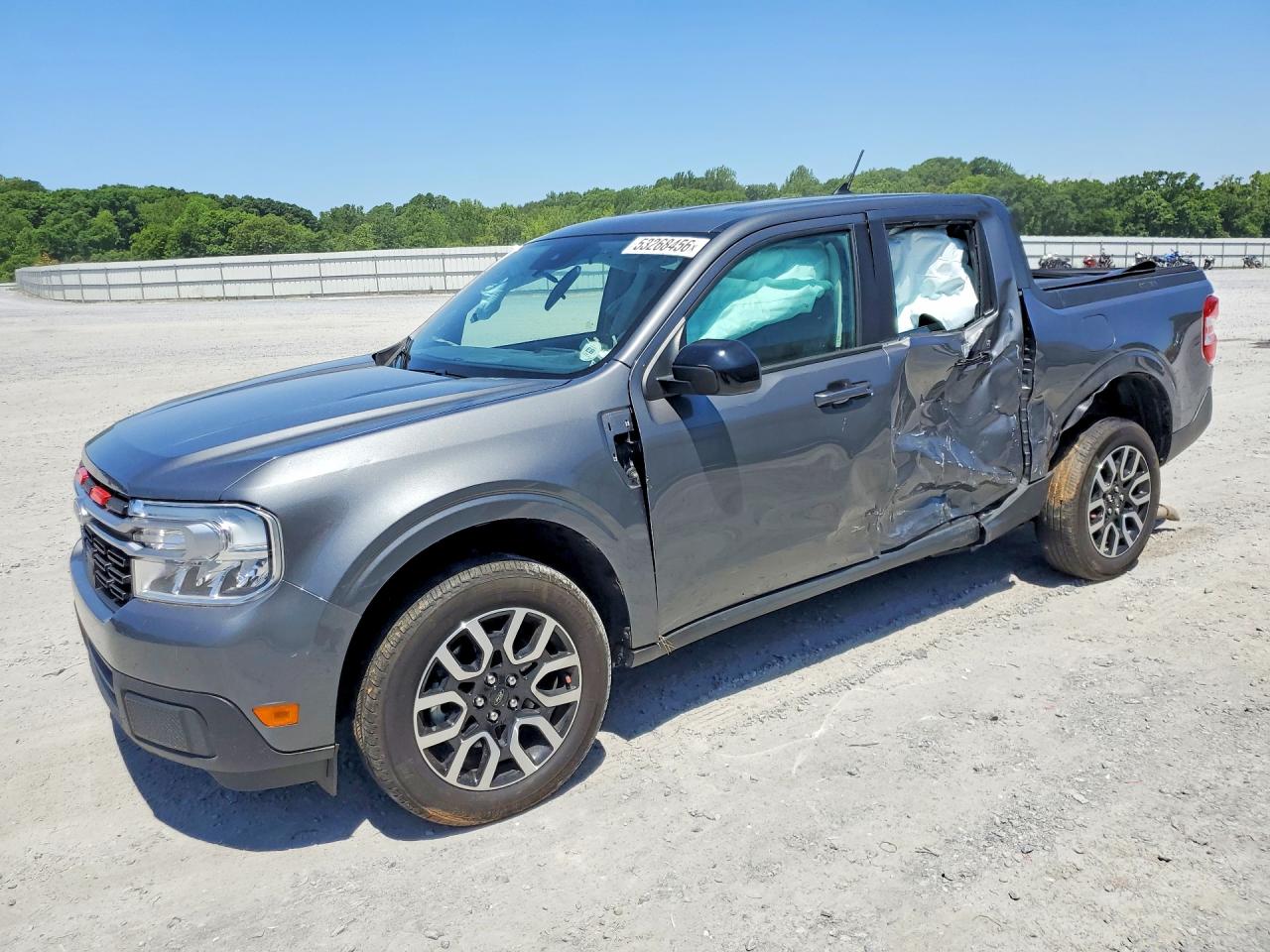 Salvage Ford Maverick Image