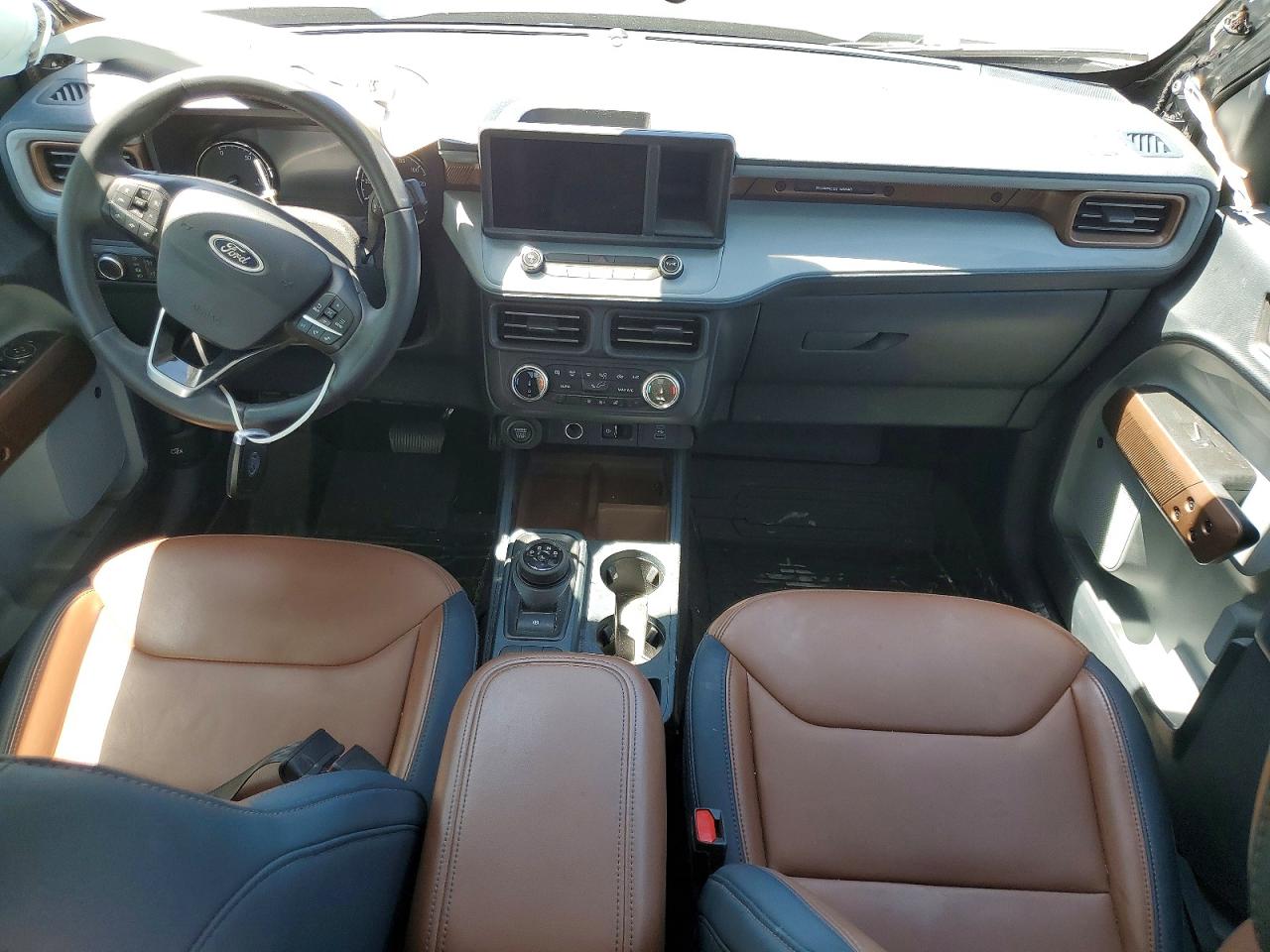 Ford Maverick Lariat