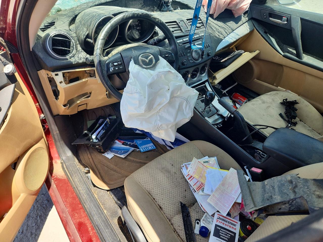 Mazda 3 I