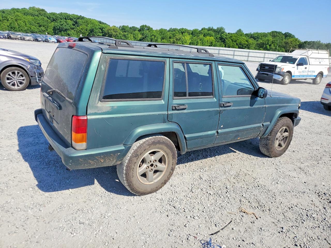 Jeep Cherokee Sport