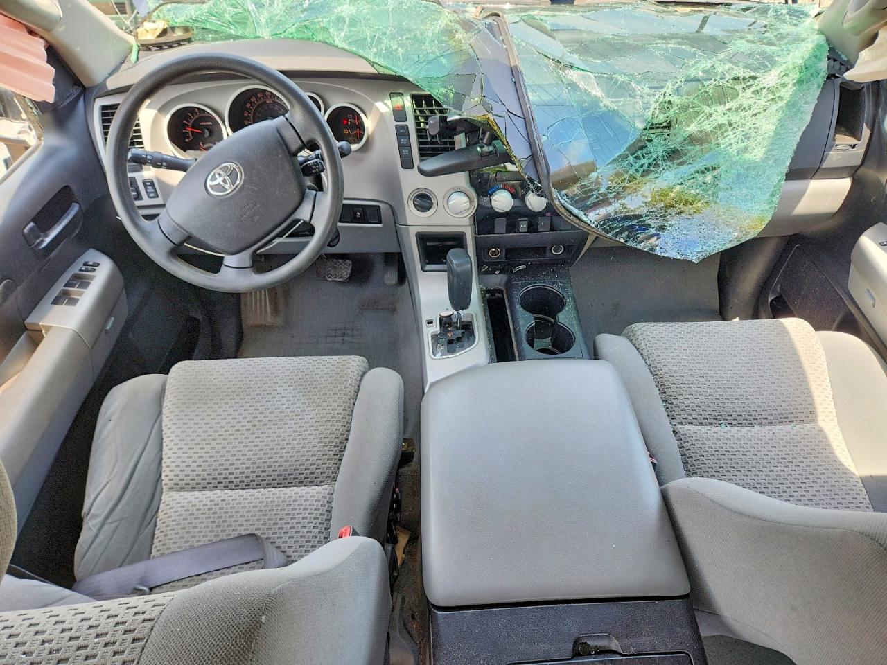 Toyota Tundra Double Cab Sr5