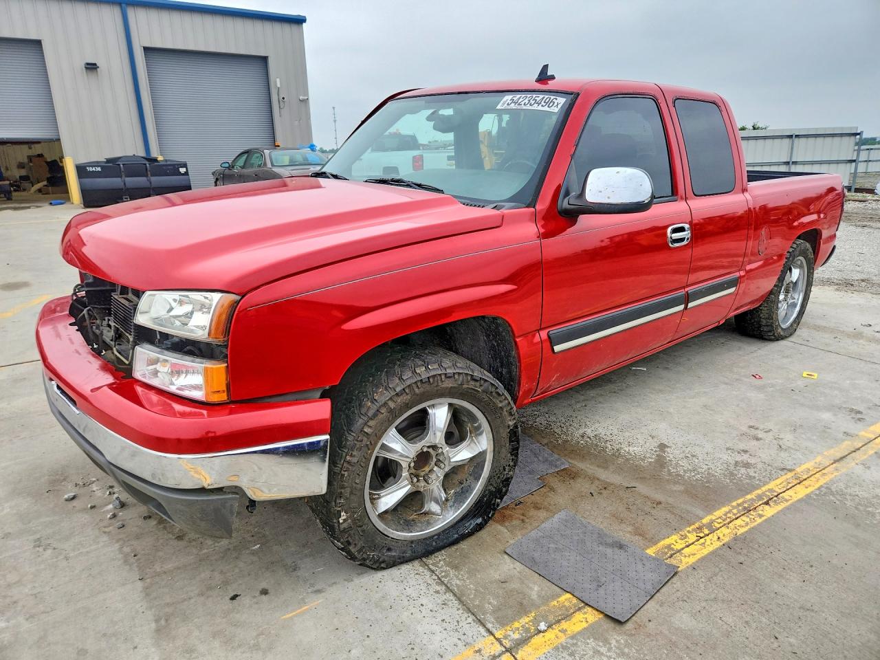 Salvage Chevrolet Silverado Image