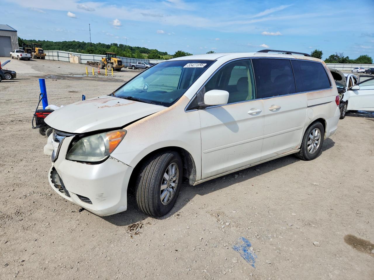 Salvage Honda Odyssey Image