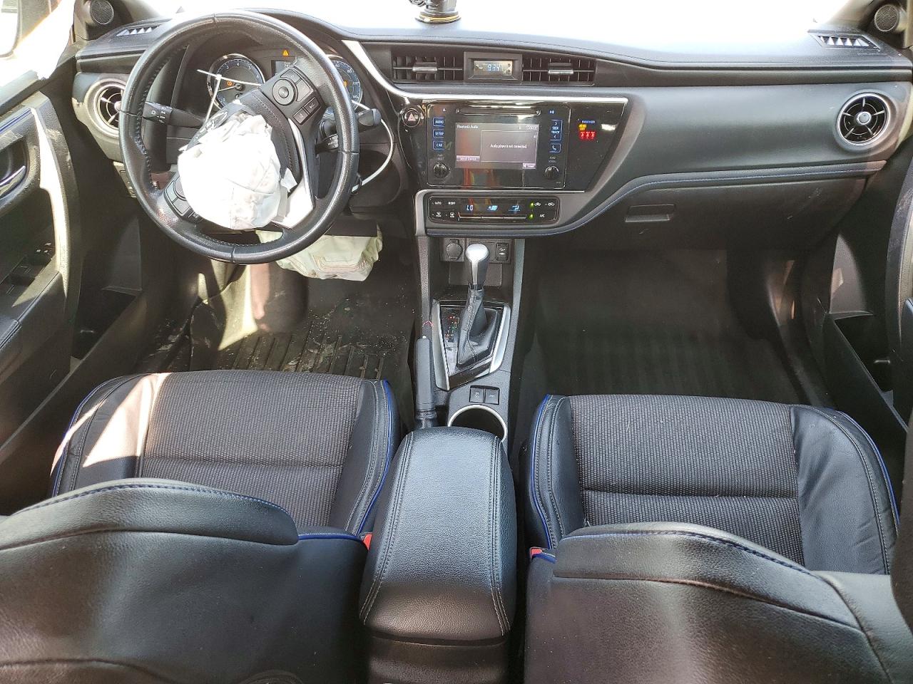 Toyota Corolla Se