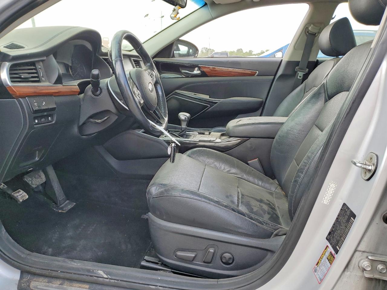 Kia Cadenza Premium