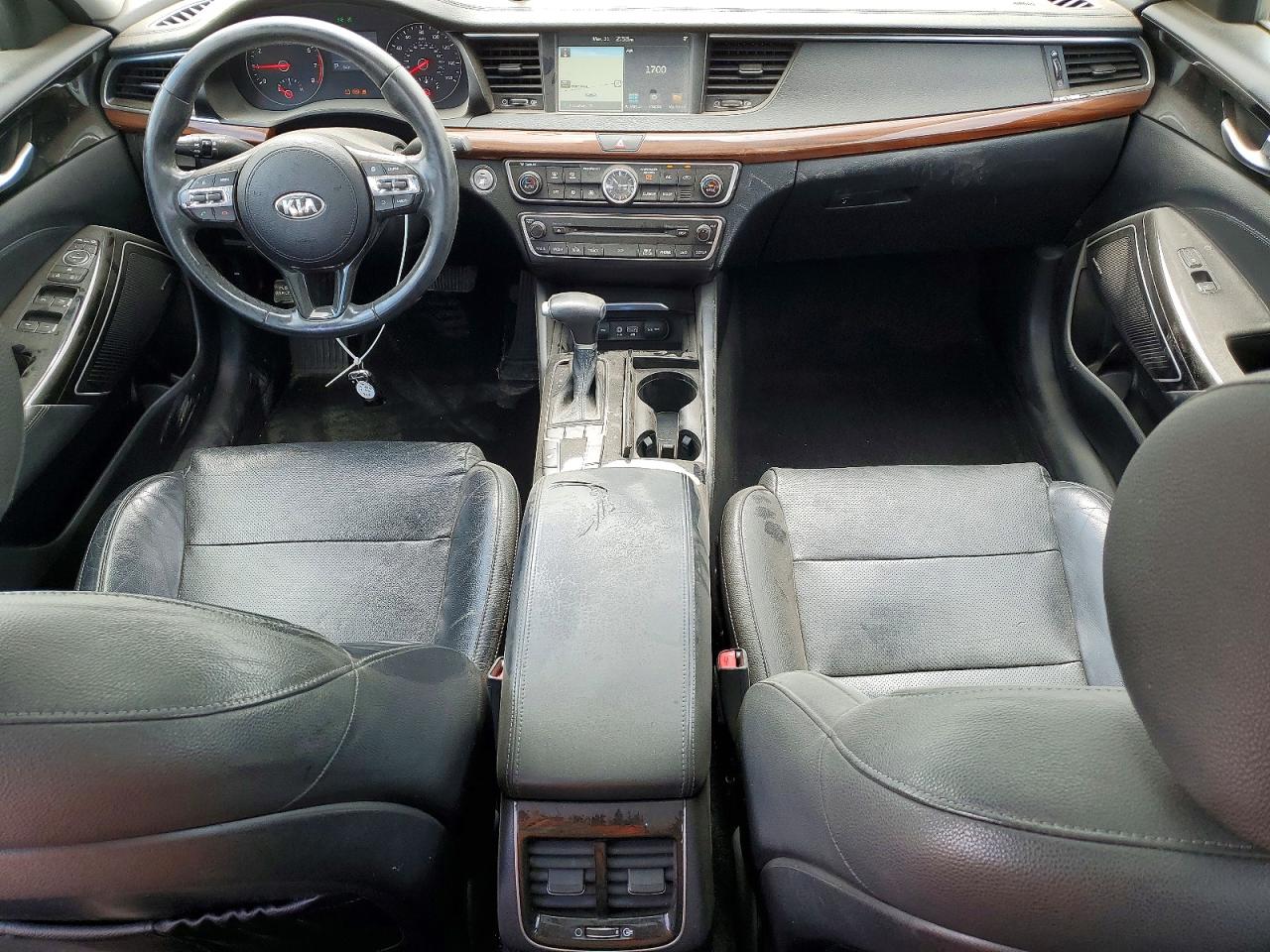 Kia Cadenza Premium