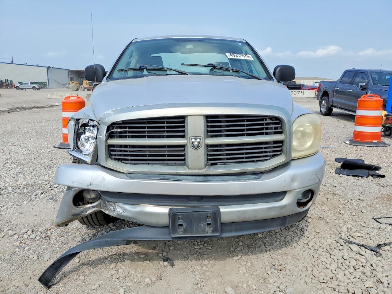 Dodge Ram 1500 S St