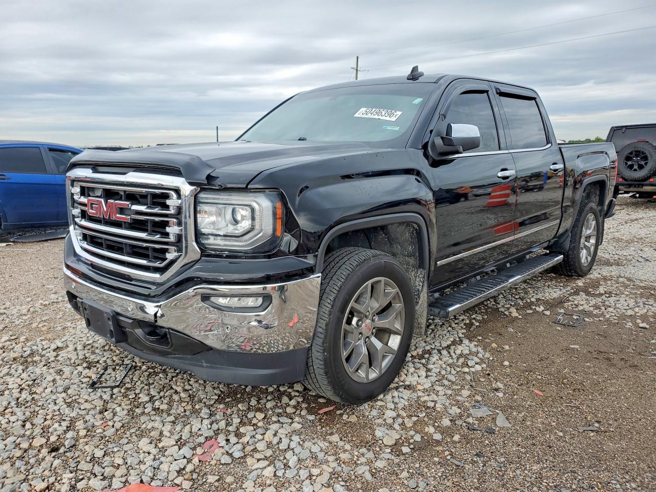 Salvage GMC Sierra Image