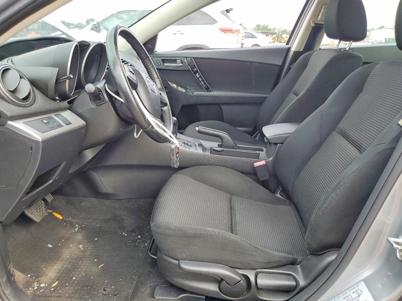 Mazda 3 I