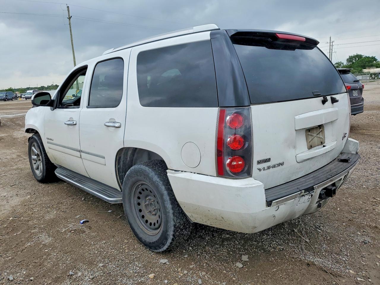 GMC Yukon Denali