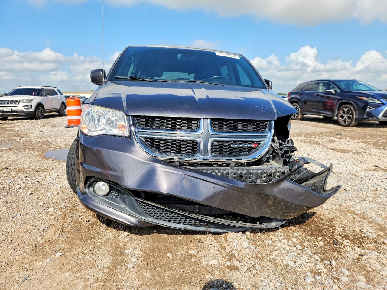 Dodge Caravan Sxt