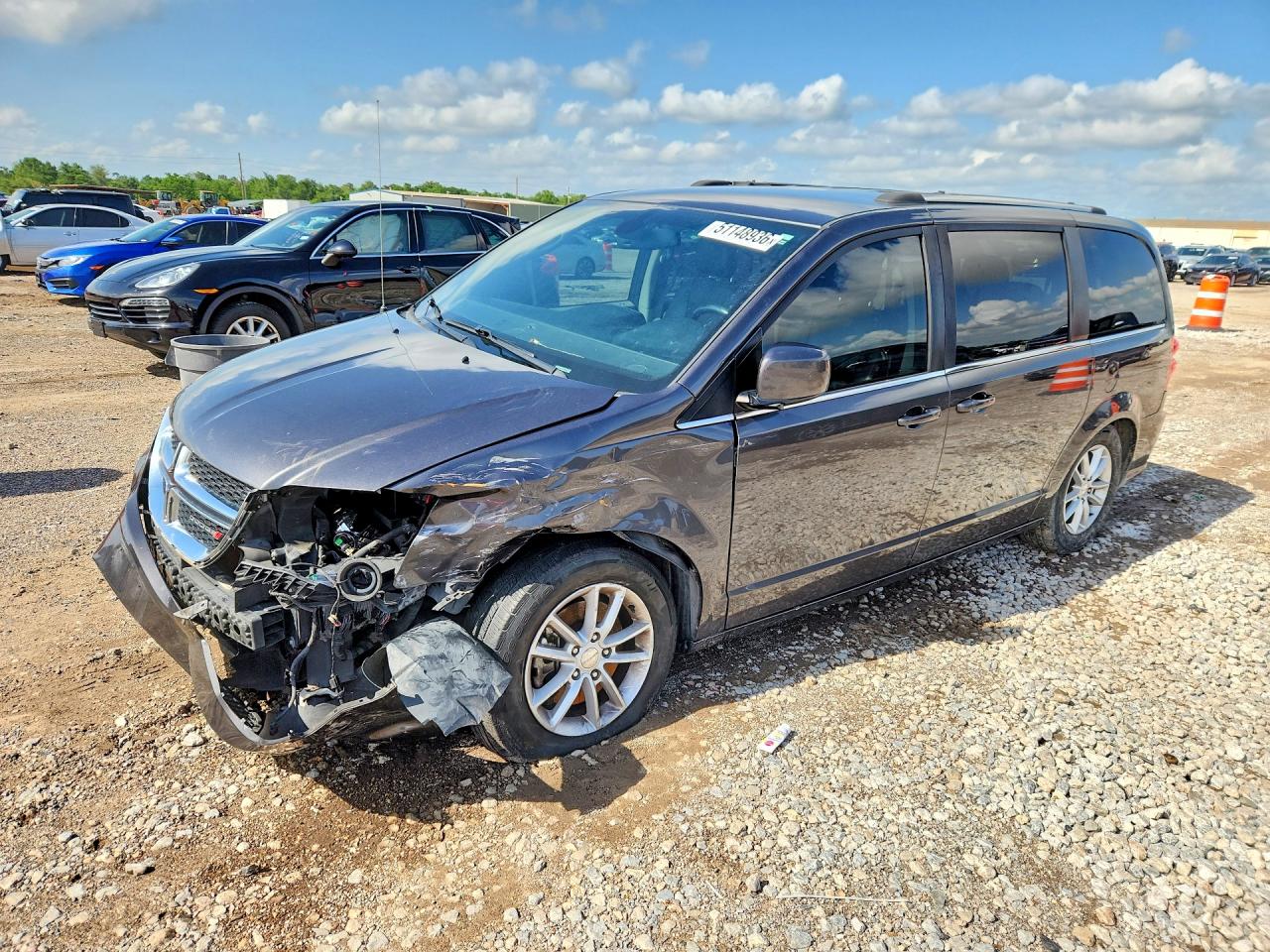 Salvage Dodge Caravan Image