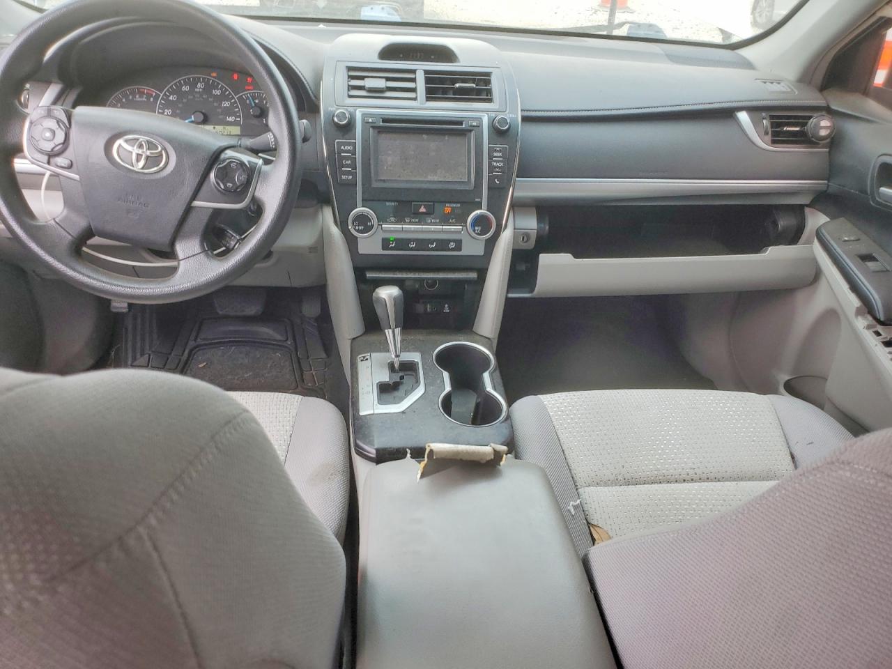 Toyota Camry L
