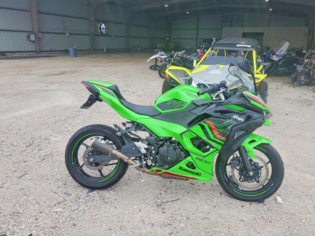 Salvage Kawasaki Ex Image