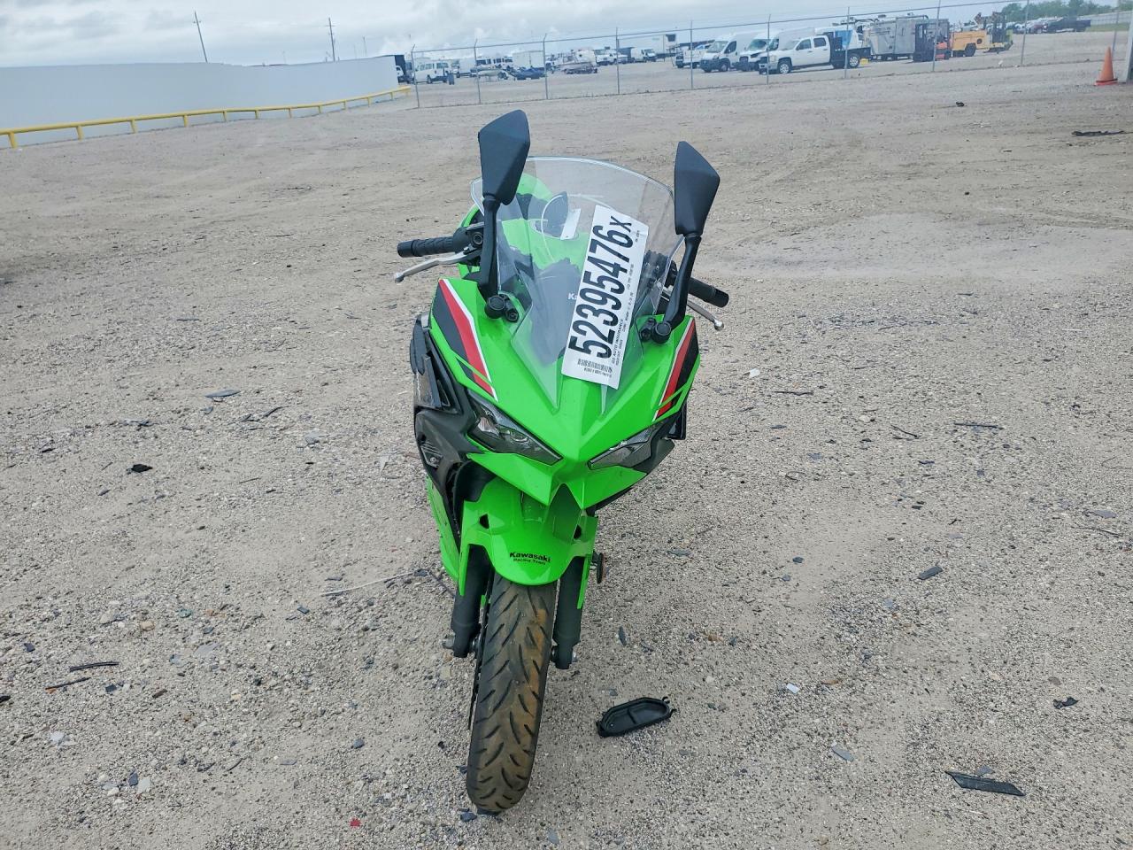 Kawasaki Ex A
