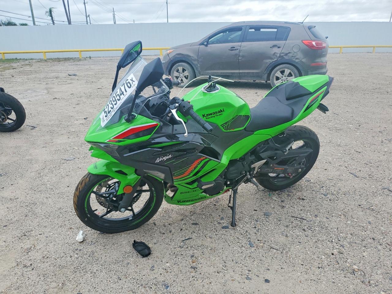 Kawasaki Ex A