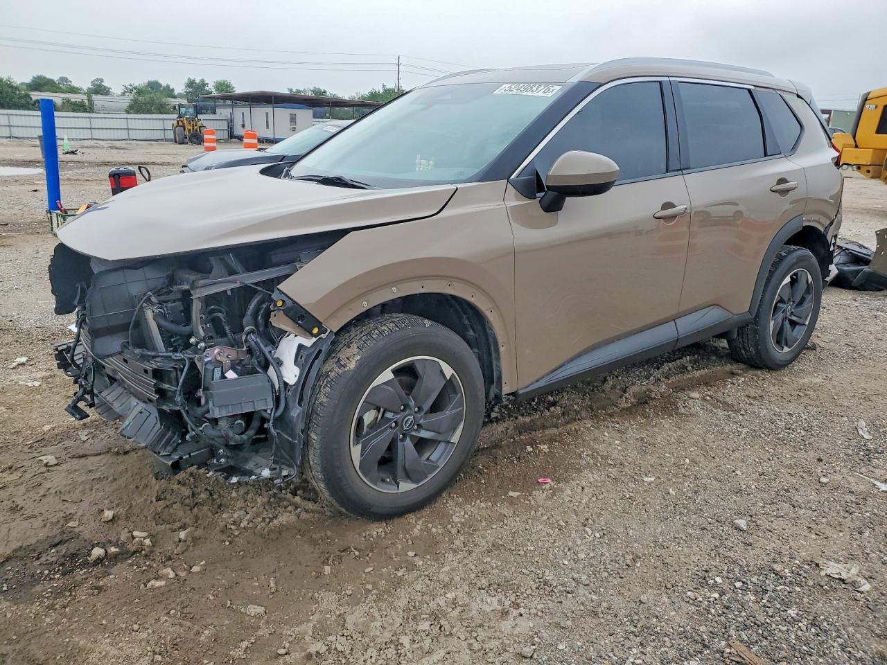 Salvage Nissan Rogue Image